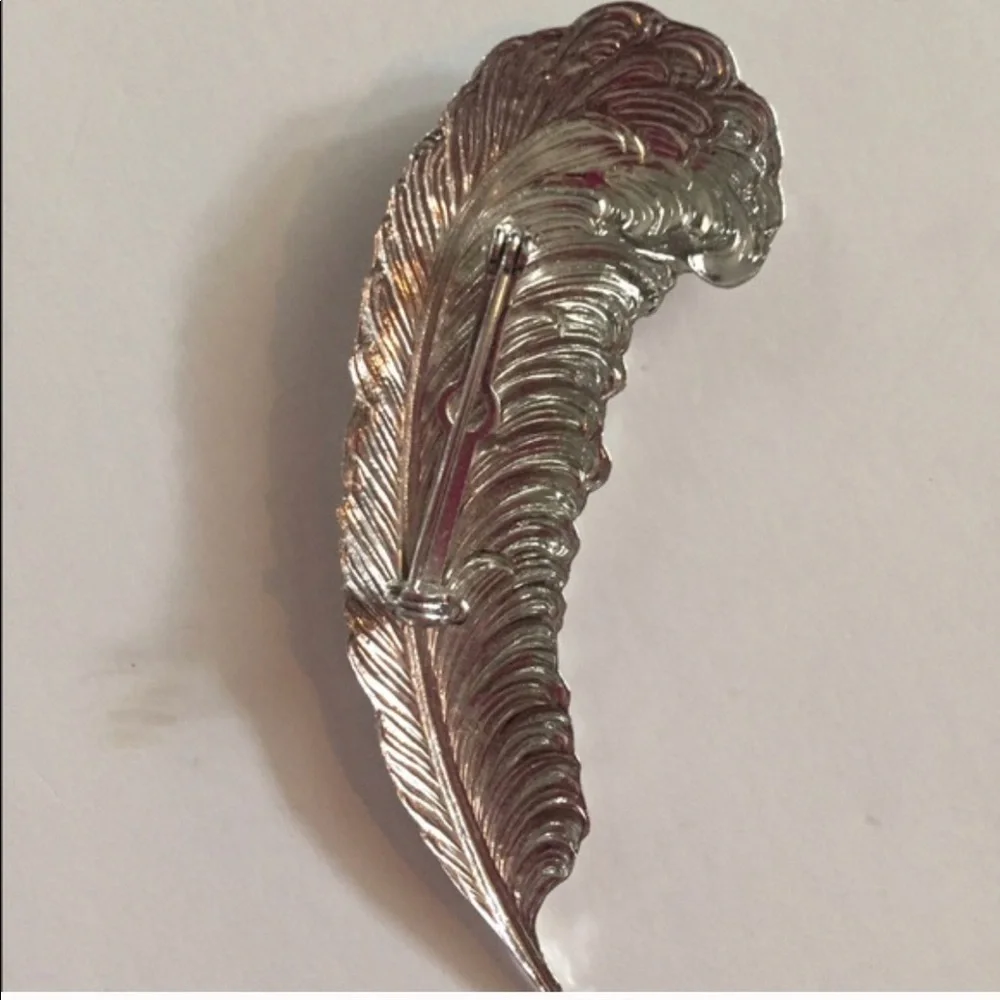 Vintage Art Nouveau Silver-Tone Feather Pin